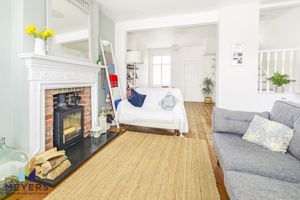 Lounge- click for photo gallery